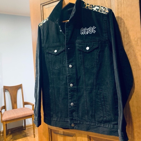AC/DC Band Denim Jacket - Picture 3 of 8
